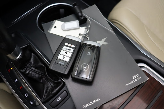 2015 Acura MDX 3.5L Advance Pkg w/Entertainment Pkg