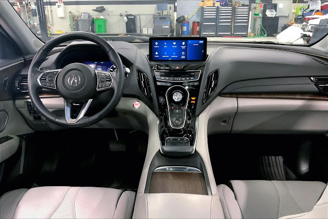 2021 Acura RDX w/Advance Package