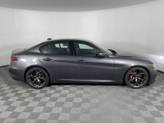 2017 Alfa Romeo Giulia Ti