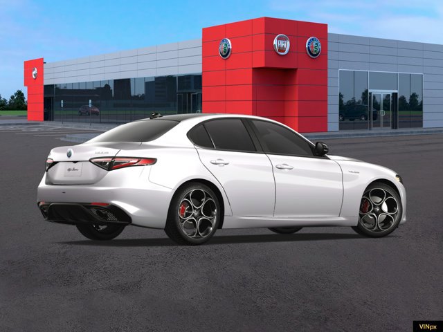 2024 Alfa Romeo Giulia Veloce