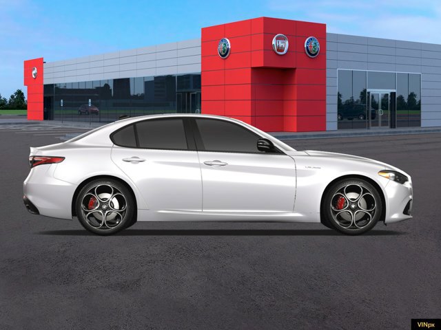 2024 Alfa Romeo Giulia Veloce