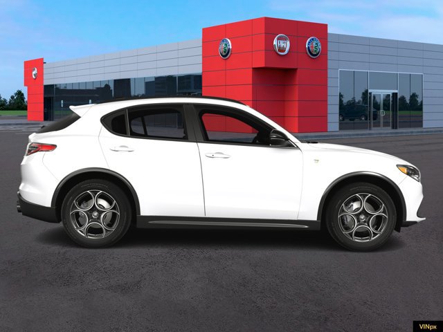 2024 Alfa Romeo Stelvio Ti