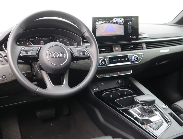 2023 Audi A4 45 S line Premium