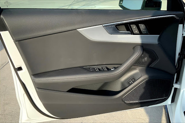 2024 Audi A4 S line Premium Plus