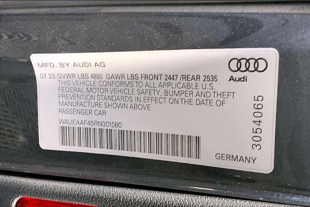 2024 Audi A4 S line Premium Plus