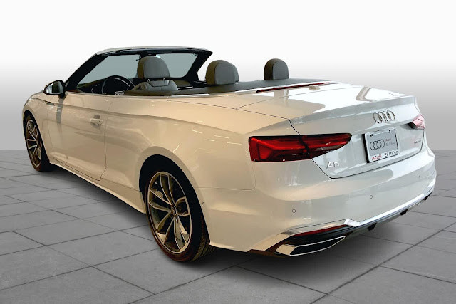 2024 Audi A5 Cabriolet S line Prestige