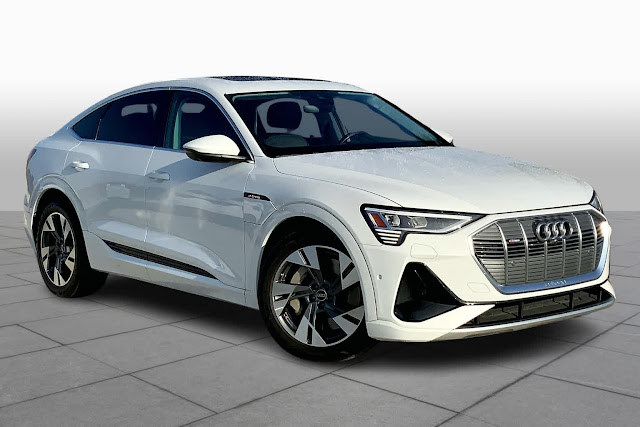 2022 Audi e-tron Sportback S line Premium Plus