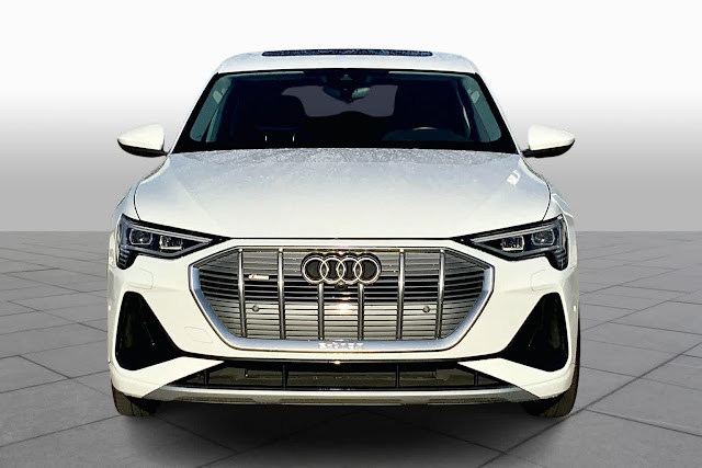 2022 Audi e-tron Sportback S line Premium Plus