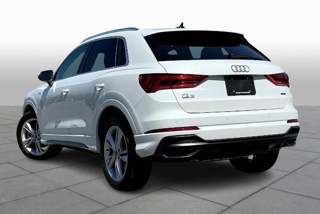 2021 Audi Q3 S line Premium Plus