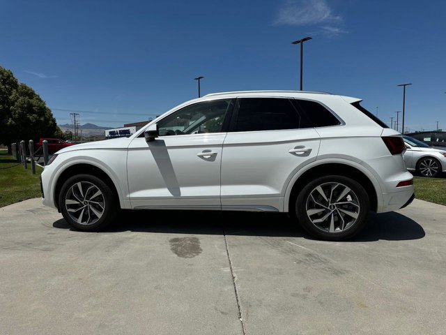 2021 Audi Q5 Premium Plus