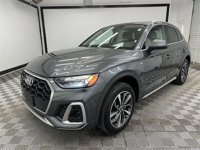 2022 Audi Q5 45 S line Premium Plus