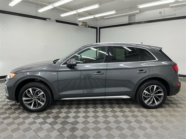 2022 Audi Q5 45 S line Premium Plus