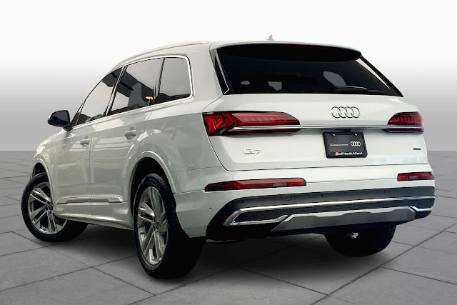 2022 Audi Q7 Premium