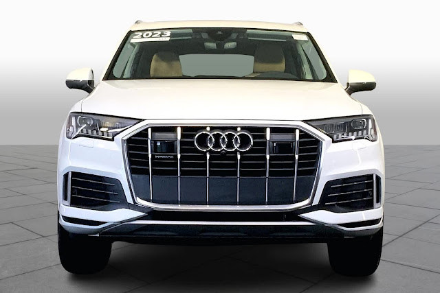 2023 Audi Q7 Premium Plus