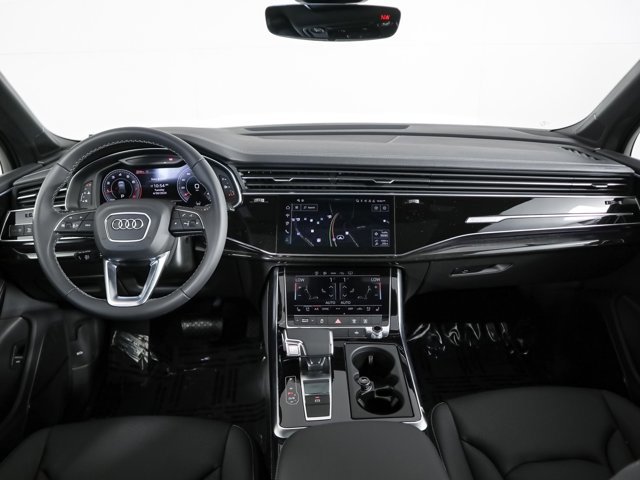 2025 Audi Q7 45 Premium Plus