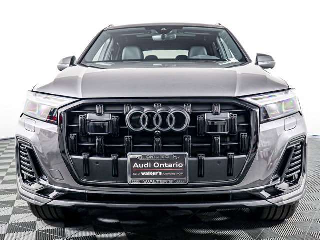 2025 Audi Q7 45 Premium Plus