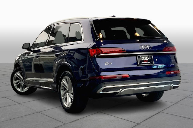 2021 Audi Q7 Premium Plus