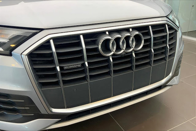 2021 Audi Q7 Premium Plus