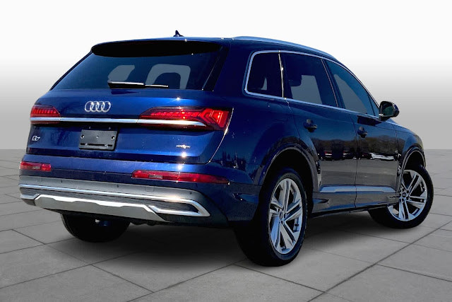 2021 Audi Q7 Premium Plus