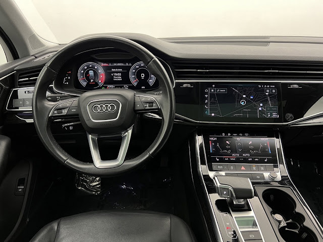 2021 Audi Q7 55 Premium Plus