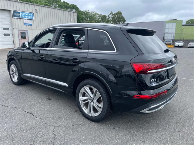 2023 Audi Q7 55 Premium Plus