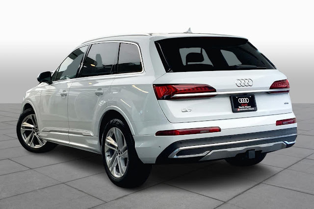 2021 Audi Q7 Prestige