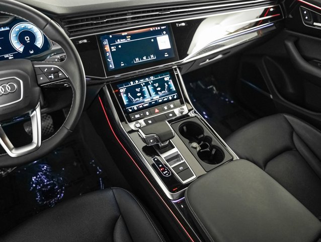 2021 Audi Q8 Premium Plus