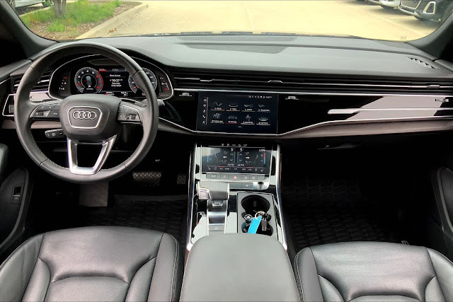 2021 Audi Q8 Premium Plus