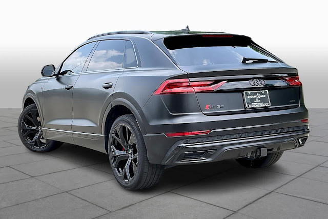 2019 Audi Q8 Prestige