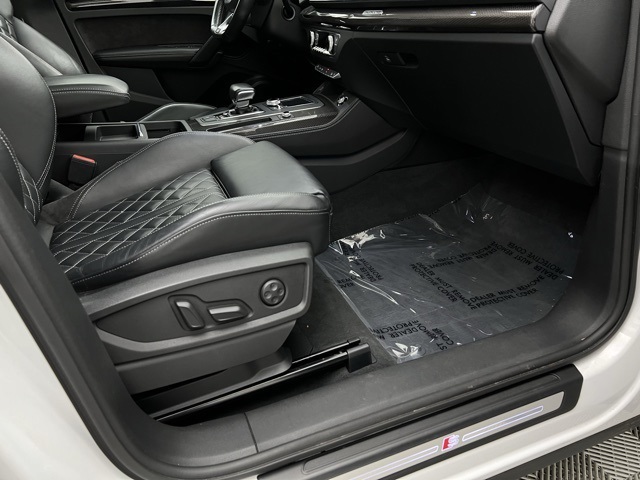 2018 Audi SQ5 3.0T Premium Plus
