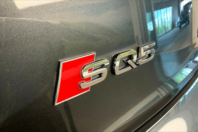 2021 Audi SQ5 Sportback Premium Plus