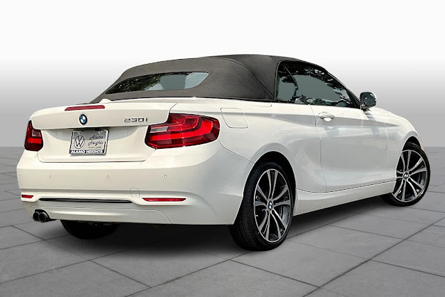 2017 BMW 2 Series 230i