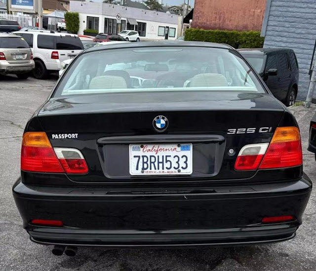 2002 BMW 3 Series 325Ci Coupe 2D
