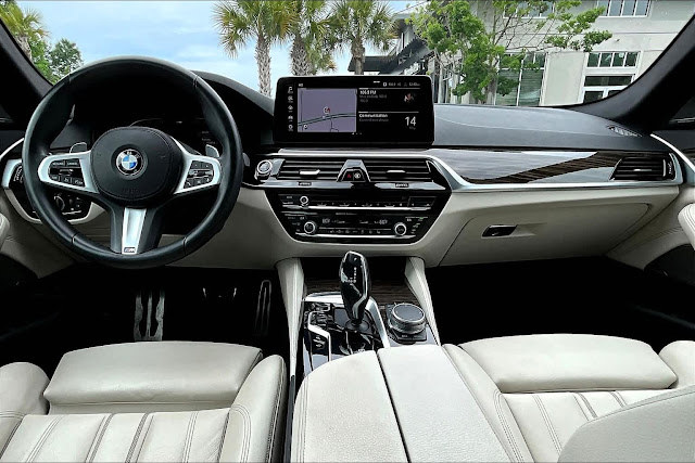 2021 BMW 5 Series 540i