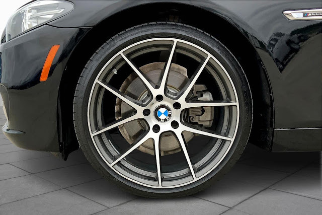 2016 BMW 5 series 528i
