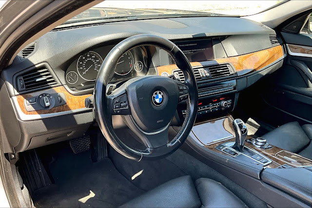 2011 BMW 5 Series 535i