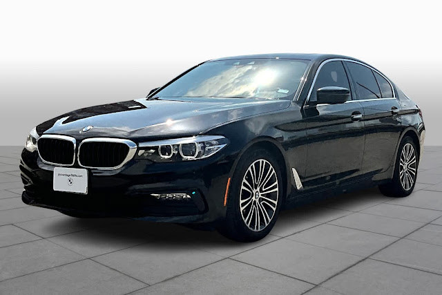 2018 BMW 5 Series 530i