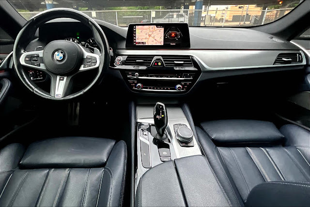 2019 BMW 5 series 530i