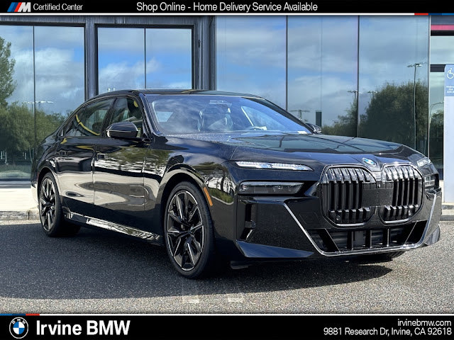 2023 BMW 7 Series 740i