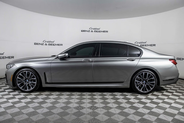 2022 BMW 7 Series 740i