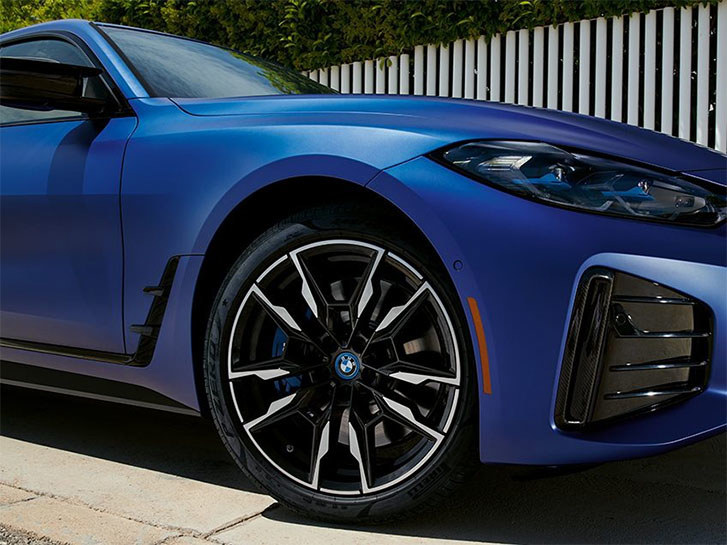 2024 BMW i4 Specs, Review, Pricing & Photos