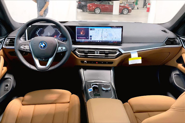 2024 BMW i4 eDrive35