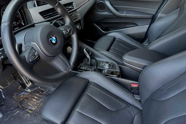 2022 BMW X2 M35i