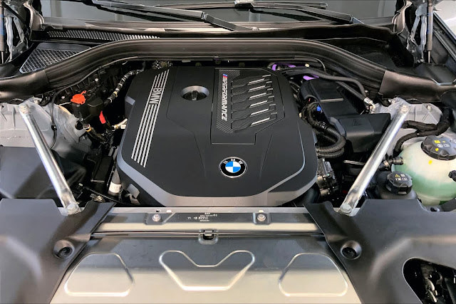 2024 BMW X3 M40i