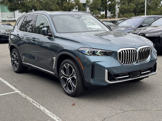 2025 BMW X5 xDrive40i