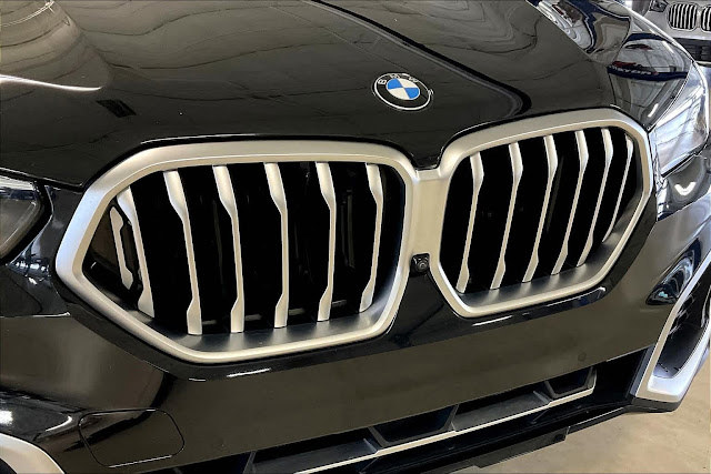 2022 BMW X6 xDrive40i