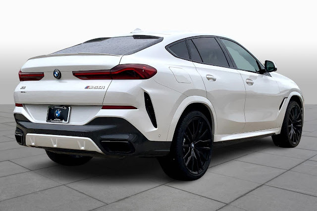 2020 BMW X6 M50i