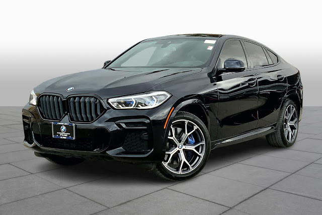 2022 BMW X6 M50i