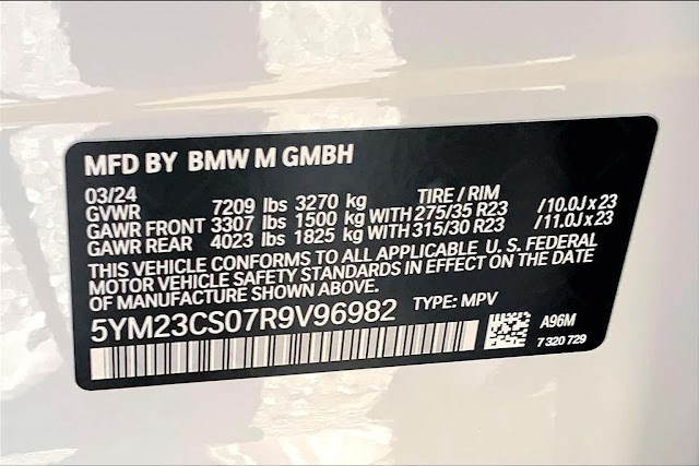2024 BMW XM Base