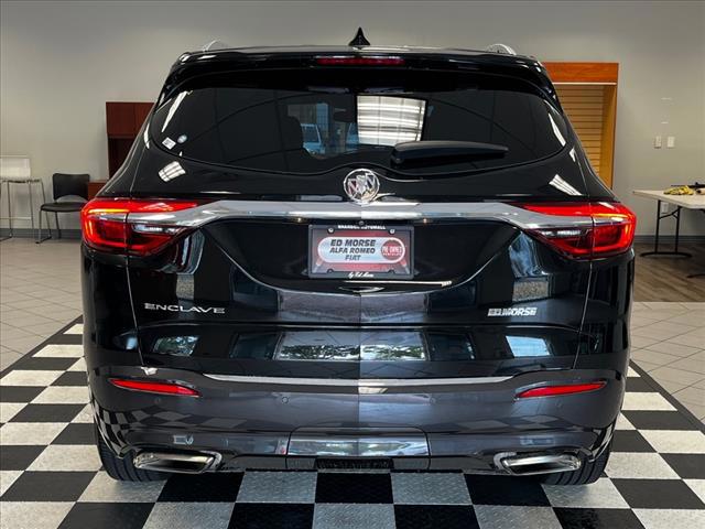 2021 Buick Enclave Essence